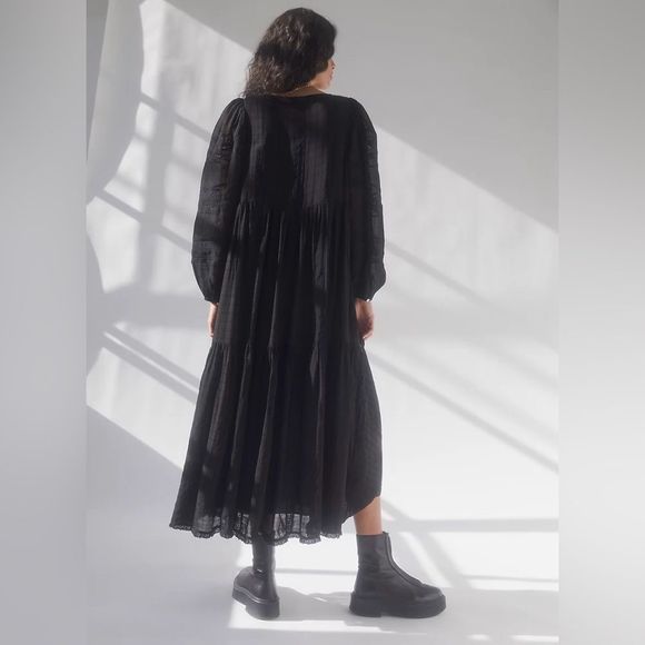 Aritzia Wilfred Whimsy Billowy Black Maxi Dress - Picture 3 of 7